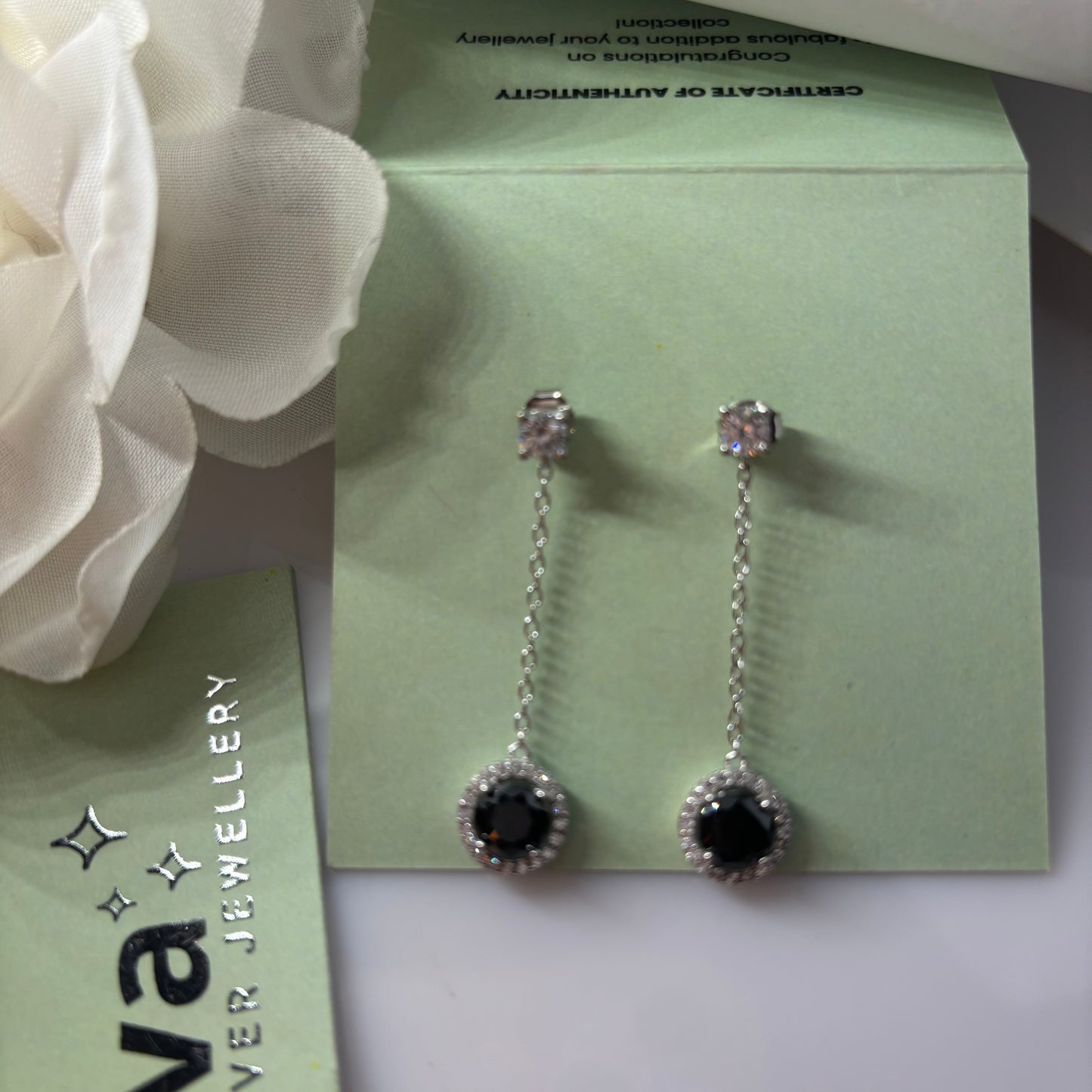 Eva Signature Magnifique stones Dangler Earring 925 Silver - Eva silver jewellery